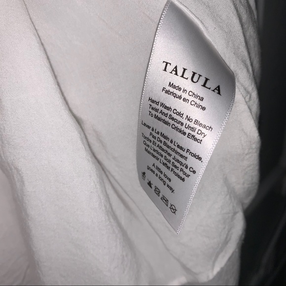 Aritzia- Talula Off the shoulder dress - Picture 7 of 8